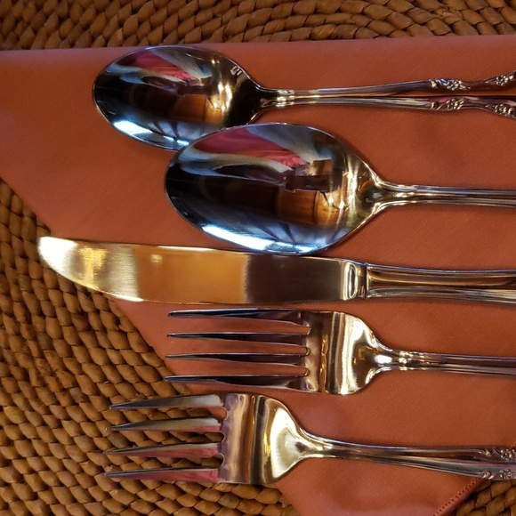 ESTIA GOURMET Cascade Floral 5-Piece Place Setting  - Brand New Old Stock / NWT - Picture 6 of 9